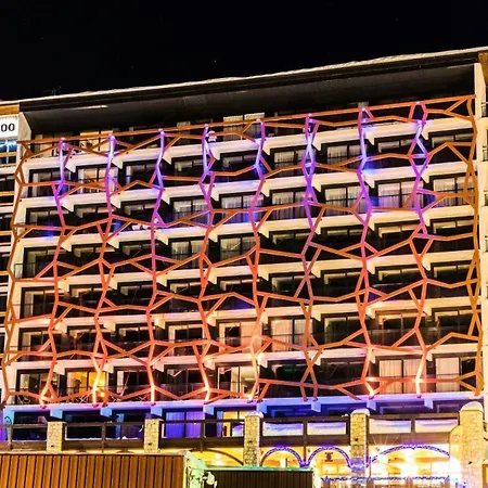 Phoenix - 3 Pieces 6 Personnes 4 Mae-6991 Tignes